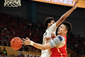 开云官网娱乐 -集结日浙江队临场应变——CBA季后赛节点到来，底气十足，年轻球员得到机会的简单介绍