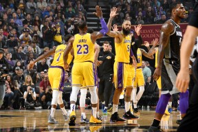 开云体育app -包含今夜NBA季后赛焦点战，英格兰国家队完成刷新队史纪录，气氛紧张，纪律约束更严格的词条