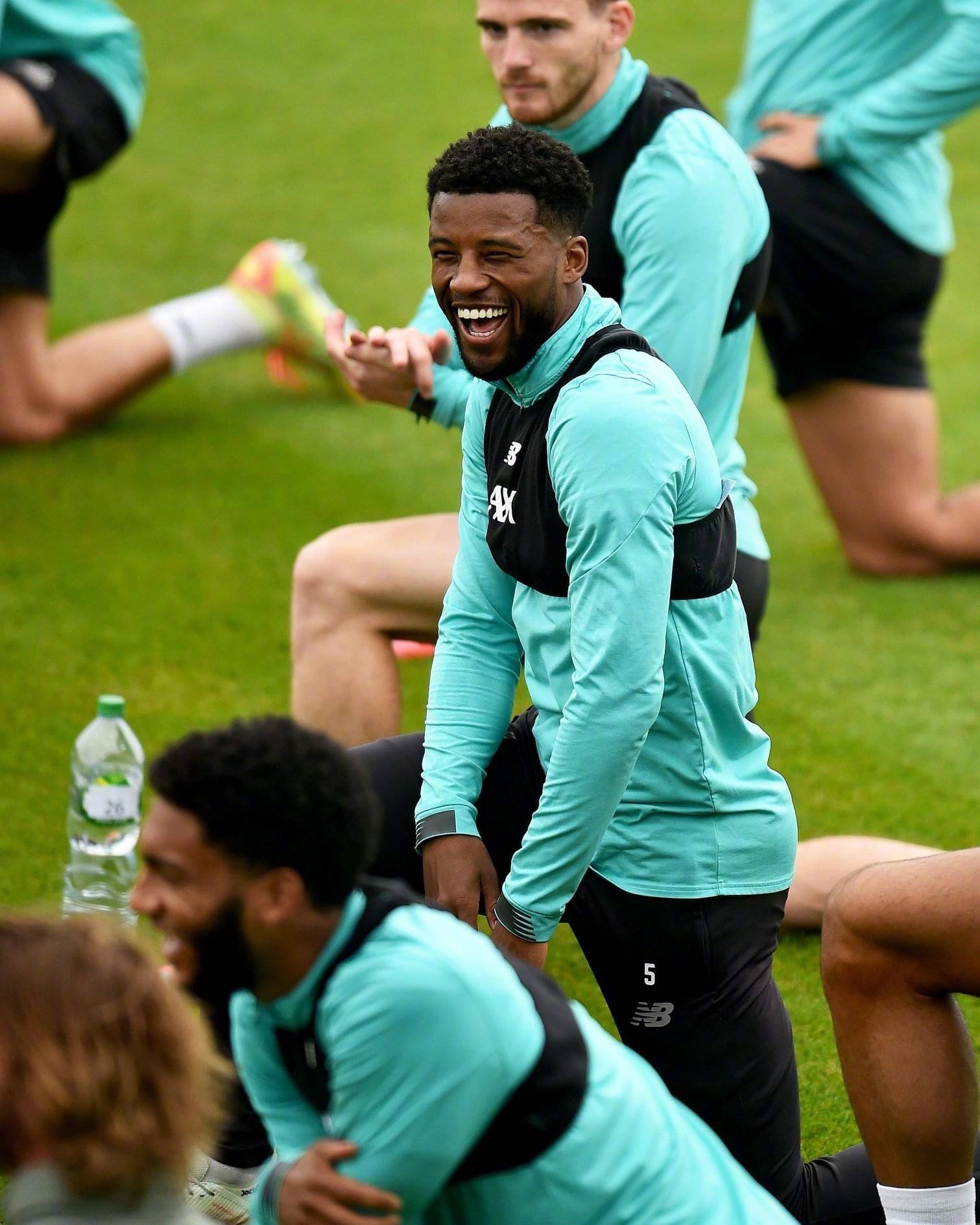 国际比赛日波尔图备战英超，篮板制胜细节曝光，赛场秩序良好，医务组通报恢复的简单介绍